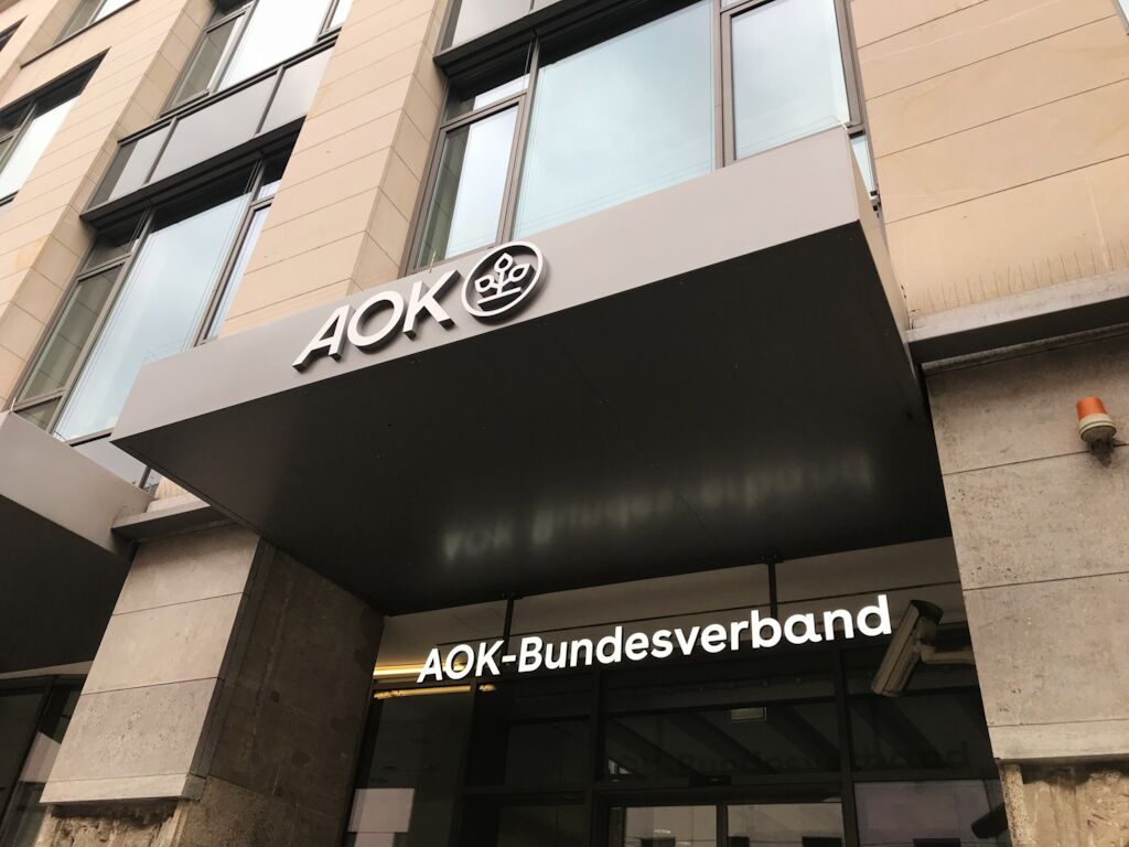 01 Eingang des BV Gebäudes