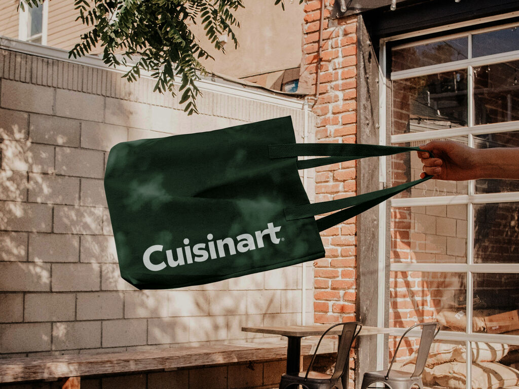 CUI 18 Case Half Width Tote 2560x1920