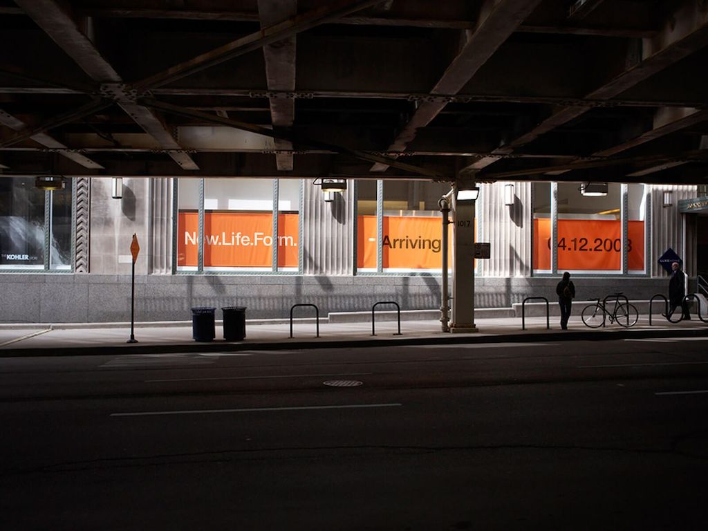 Metadesign Kohler Karbon Retail Visual Design