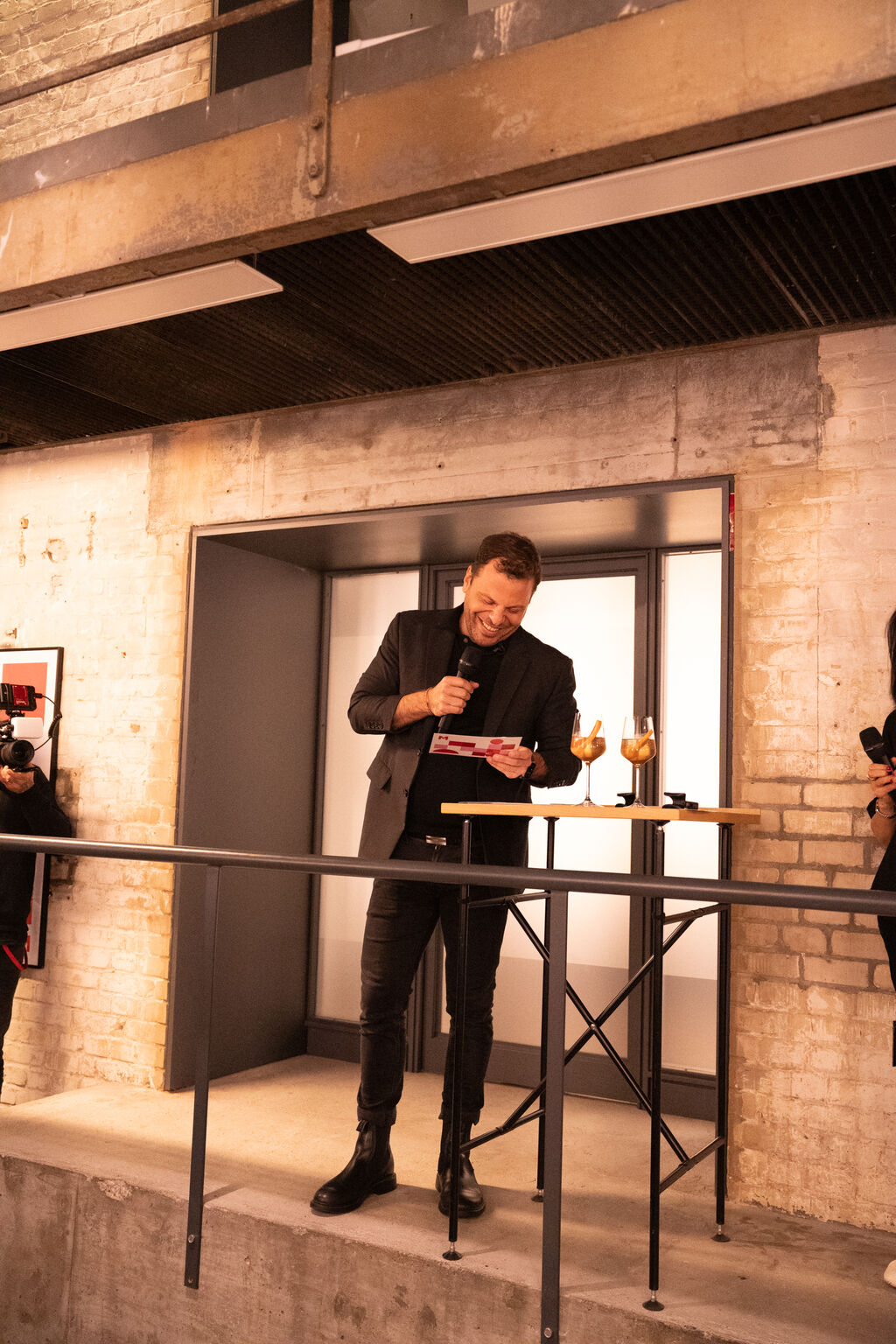 Meta Design by Marc Moudí 805